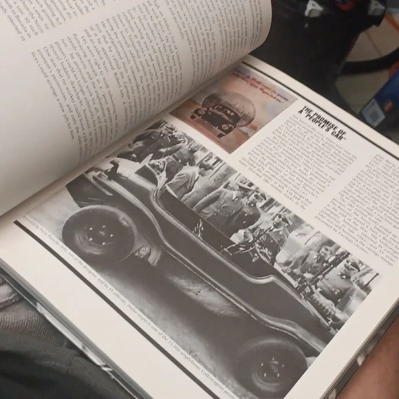 Classic Black and White Time Life Hardcover Photography Book - Picture 4 of 4